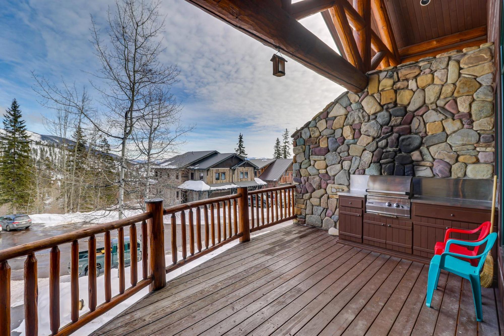 Spacious Whitefish Home With Sauna And Ski Resort View Exteriér fotografie